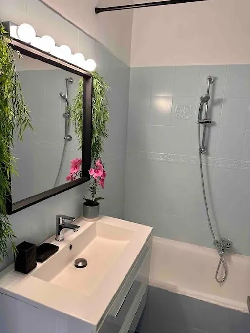Apartment Orangers - Bord De Mer-Studio Cosy Refait A Neuf 4 Personnes Cagnes-sur-Mer