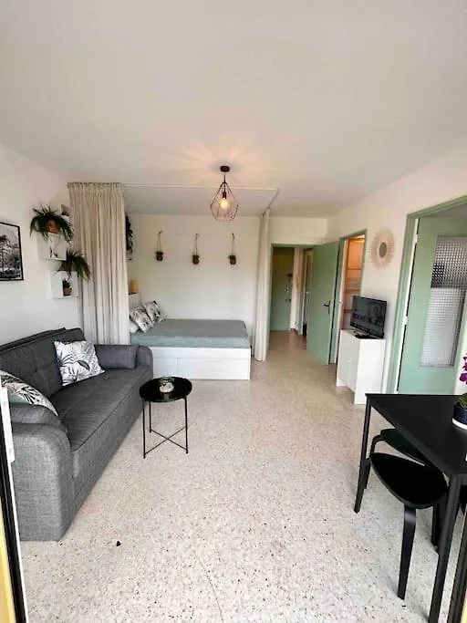 Orangers - Bord De Mer-Studio Cosy Refait A Neuf 4 Personnes Cagnes-sur-Mer 0*,  France